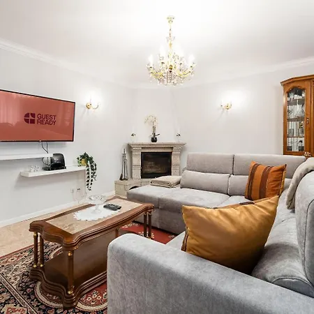 Guestready - Urban Rustic In